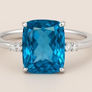 טופז כחול אילתי ויהלומים בזהב לבן