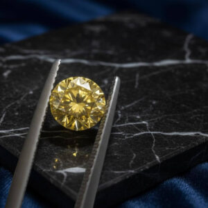 ספיר צהוב - זהב מן הטבע